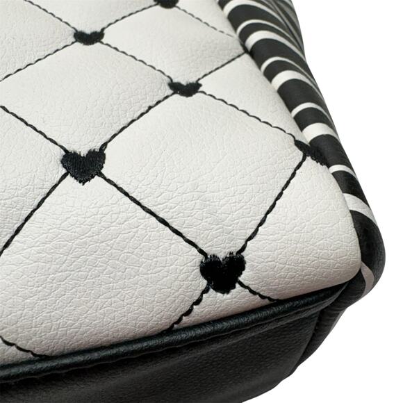 BETSEY JOHNSON LUV BETSEY - Quilted Heart Satchel Bag Blk/Wht/Pnk gold hardware - Picture 15 of 16